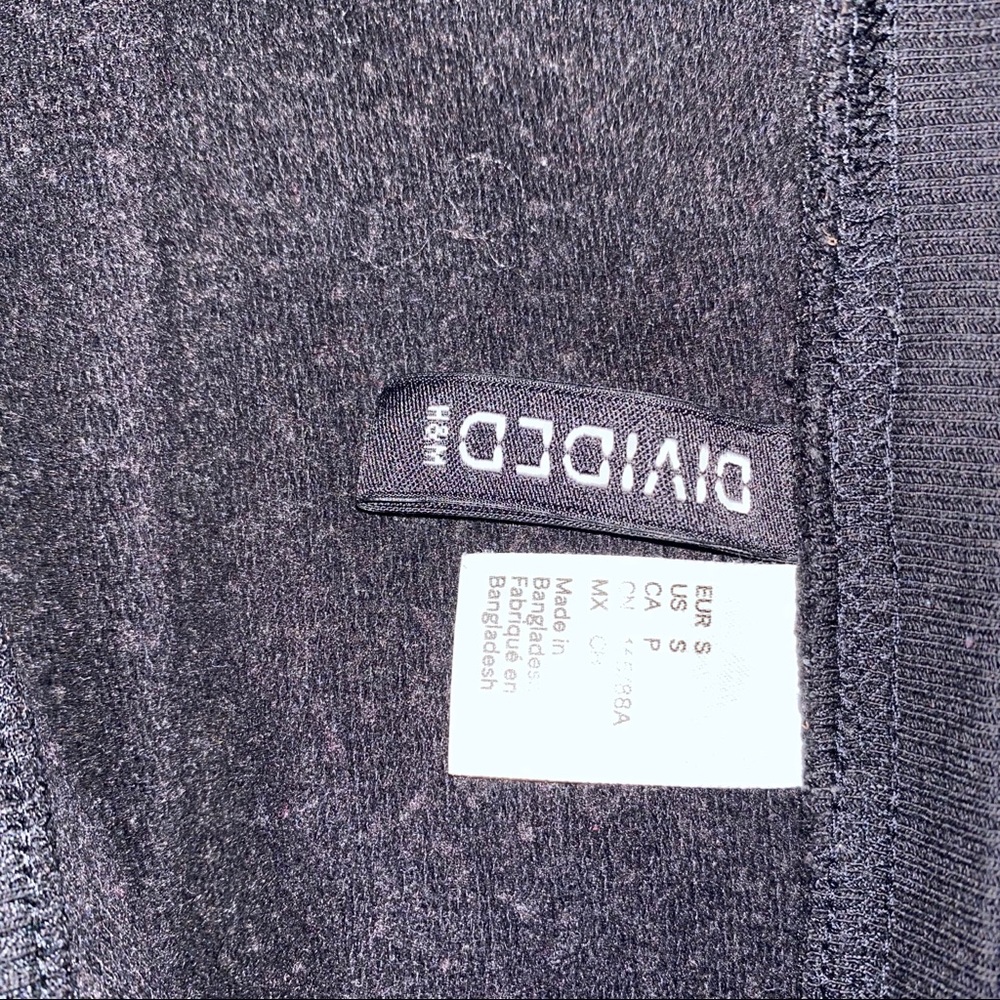 H&M Sweater - Picture 4 of 4